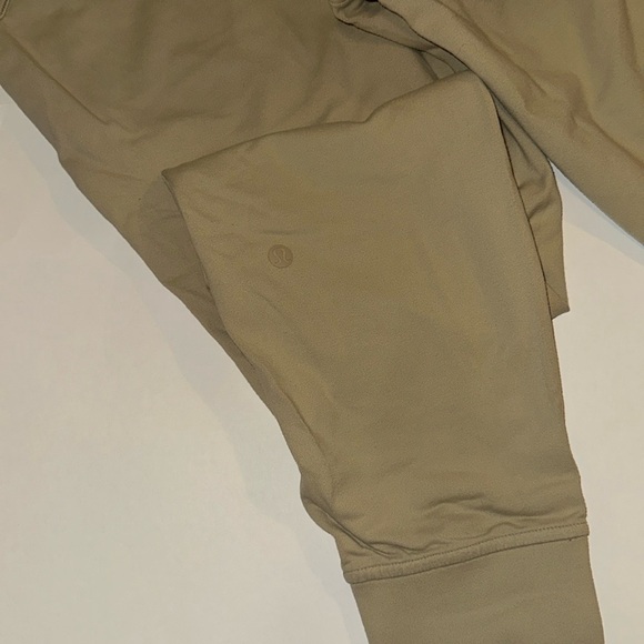 Lululemon Athletic Ready to Rulu 7/8 Jogger Joggers - Picture 3 of 8